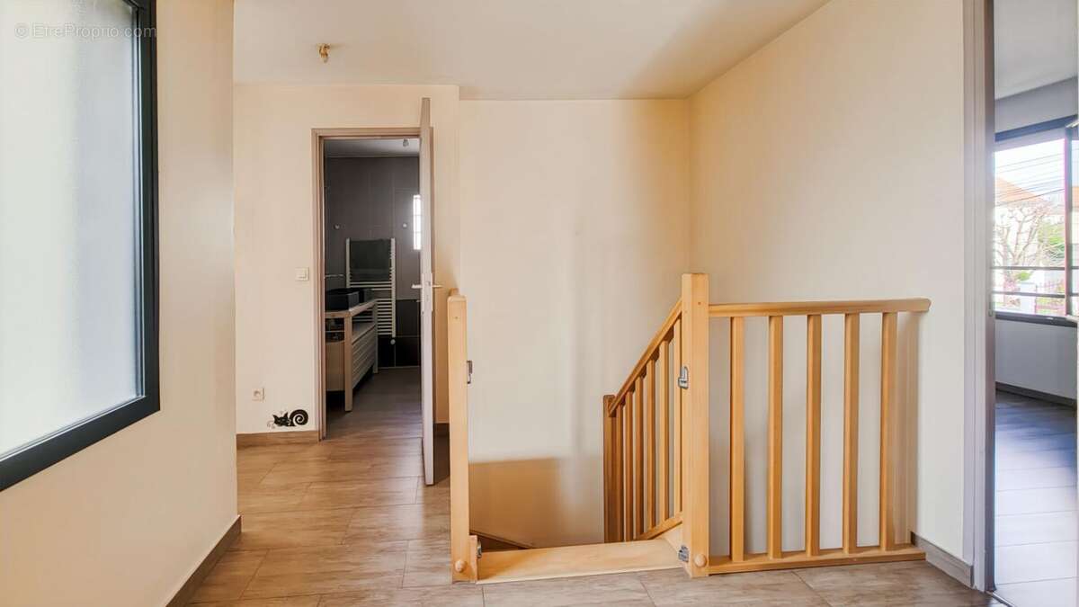 Maison à BROU-SUR-CHANTEREINE