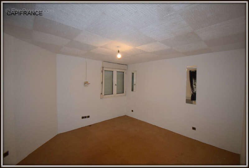 Appartement à AUBERVILLIERS