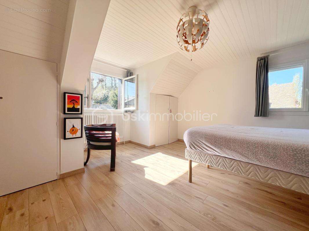 Maison à MARLY-LE-ROI