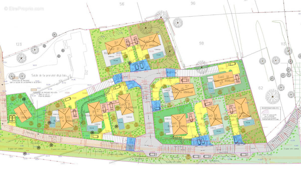 Terrain à OLLIOULES