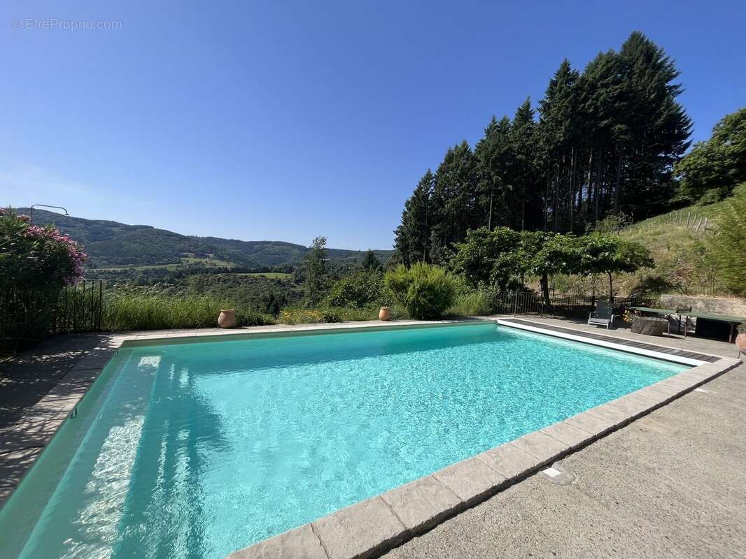 Maison 237 m² à Lamastre  - photo 7
