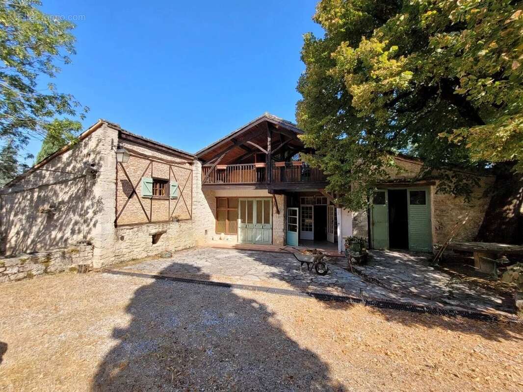 Maison à TRESPOUX-RASSIELS