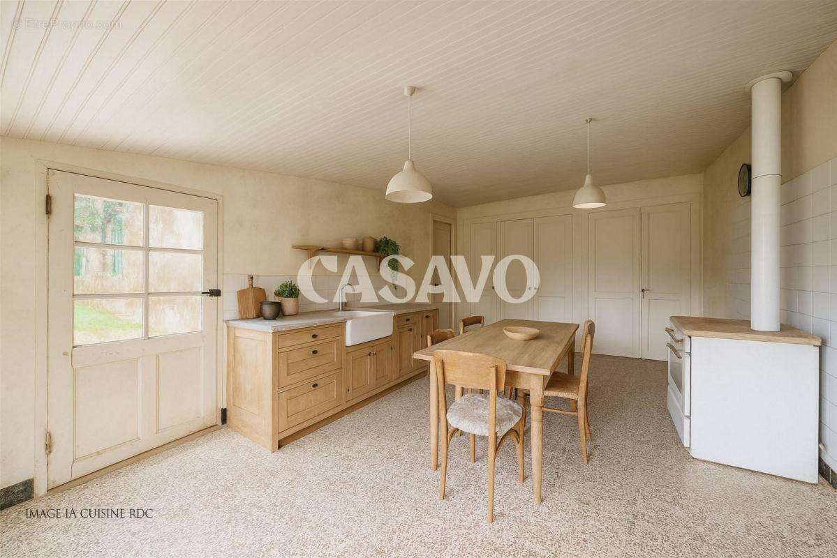 Maison à JAU-DIGNAC-ET-LOIRAC