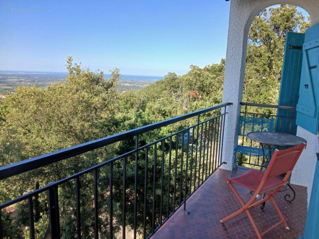 Maison à LAROQUE-DES-ALBERES