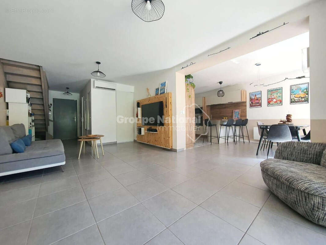 Maison à PORT-DE-BOUC