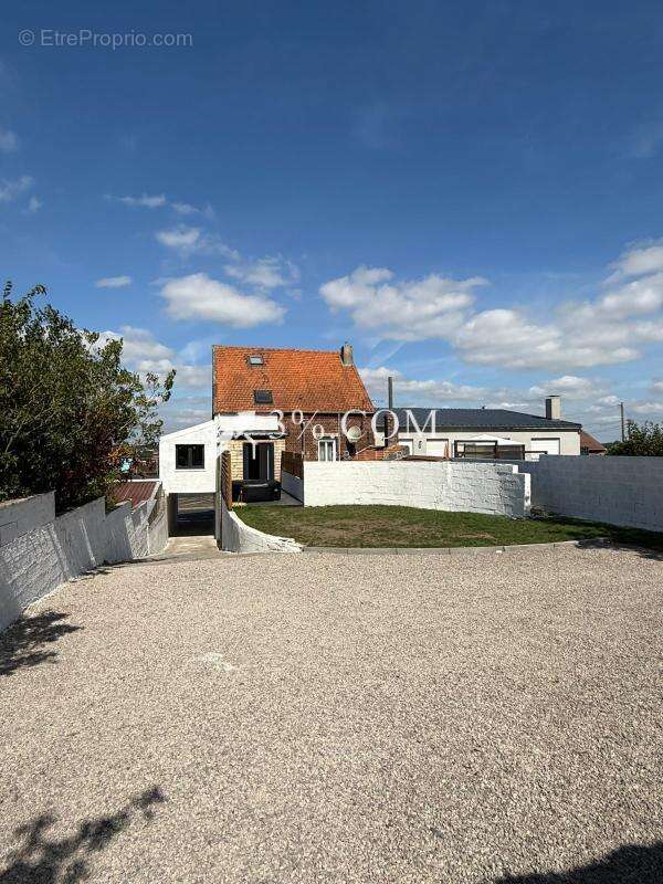 Maison à CALONNE-RICOUART