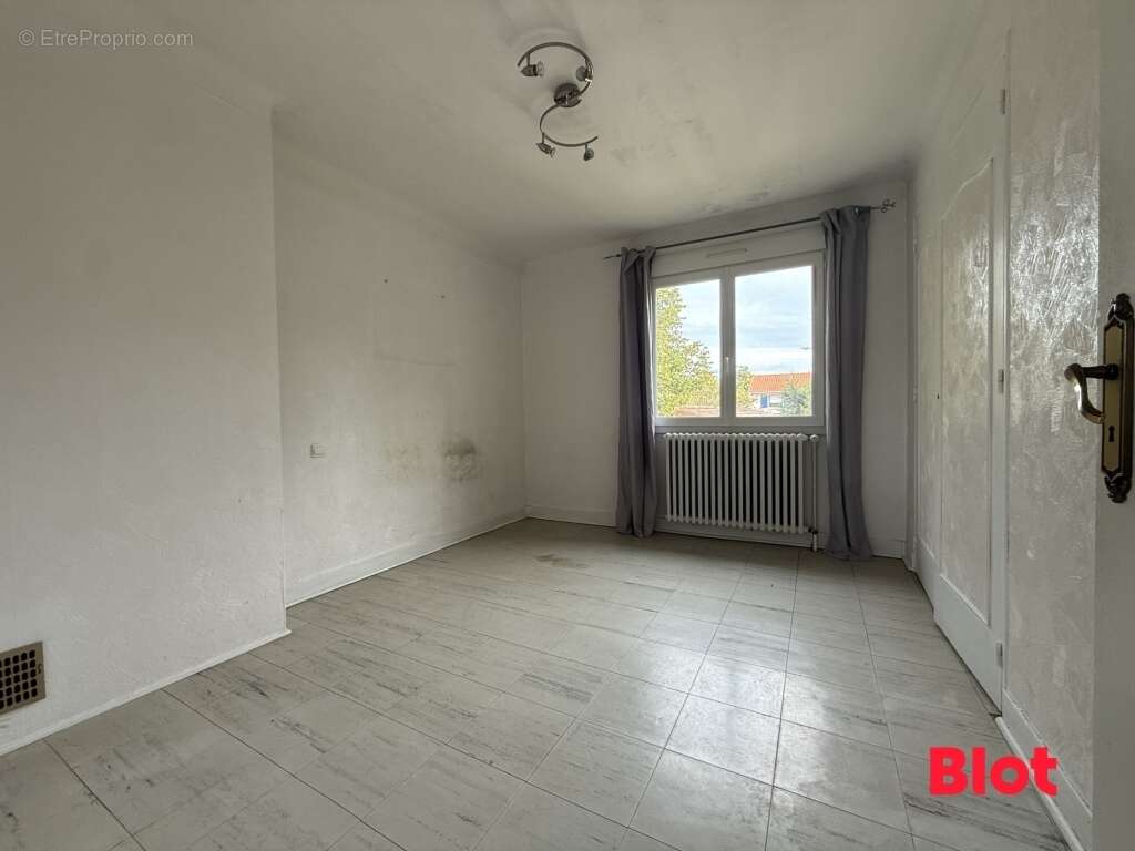 Maison à SAINT-SEBASTIEN-SUR-LOIRE