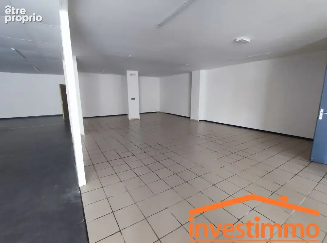 Murs commerciaux / Entrepôt 800 m2 Boulogne sur Mer - photo 3