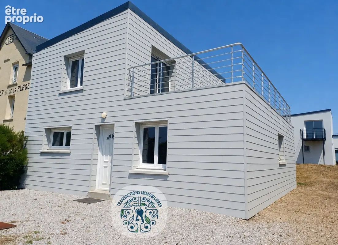 DENNEVILLE Plage, Ensemble de deux maisons à 50 mètres de la plage avec vue mer - photo 1