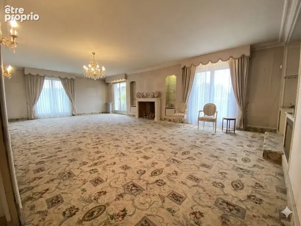 Maison 323 m² à Ouzouer-Le-Marche  - photo 7