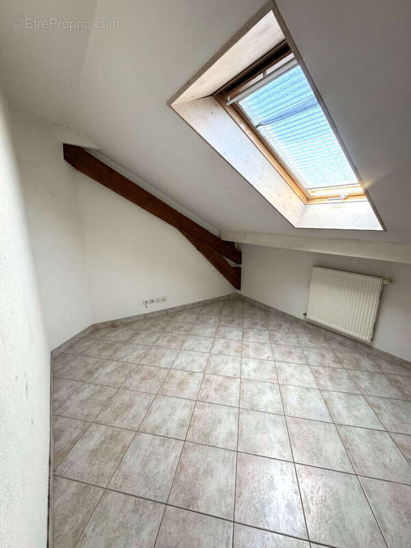 Appartement 123 m² à Ville-La-Grand  - photo 5
