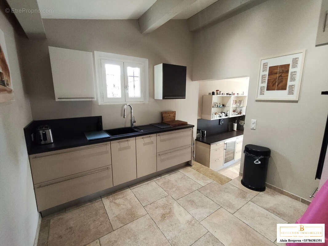 Cuisine Annexe - RDC - Maison à CABRIS