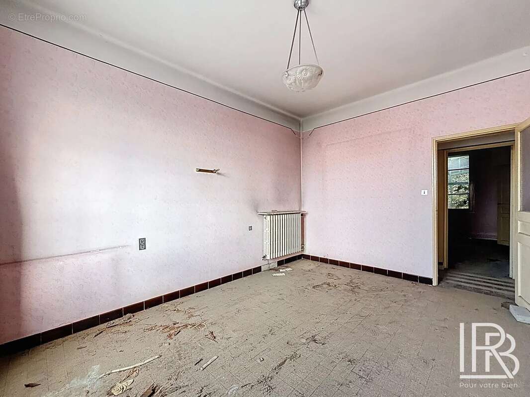 Appartement à MARSEILLE-11E