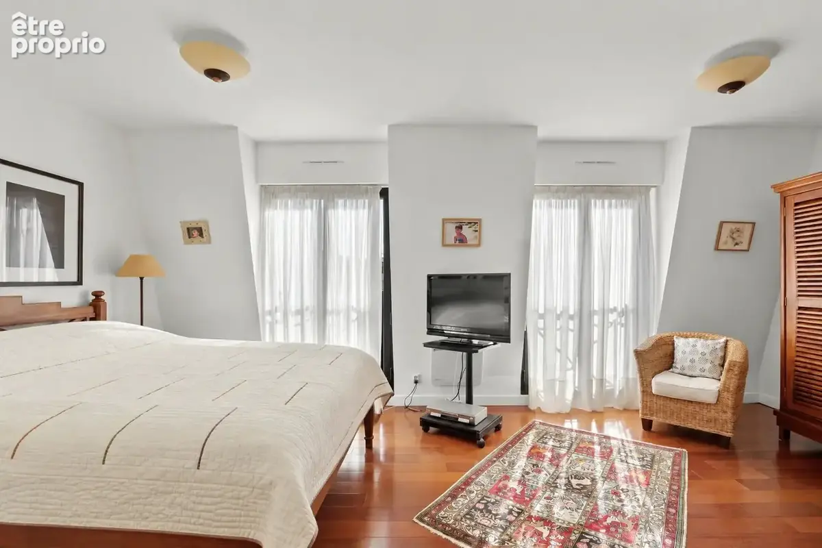 BAS DE CHATOU PROCHE CENTRE-VILLE Très bel Appartement Duplex de 111 m² avec 3 chambres et possibilité d'une 4è - photo 15