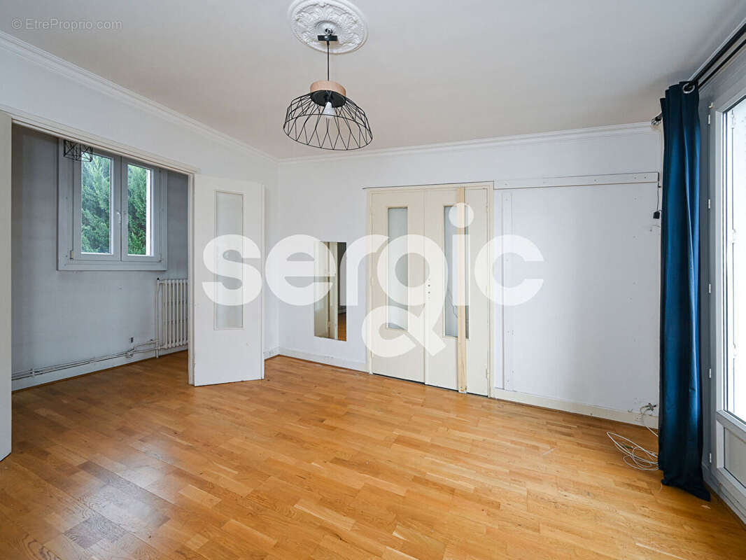 Appartement à ATHIS-MONS