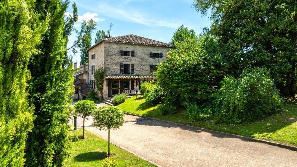Maison à TOURNUS