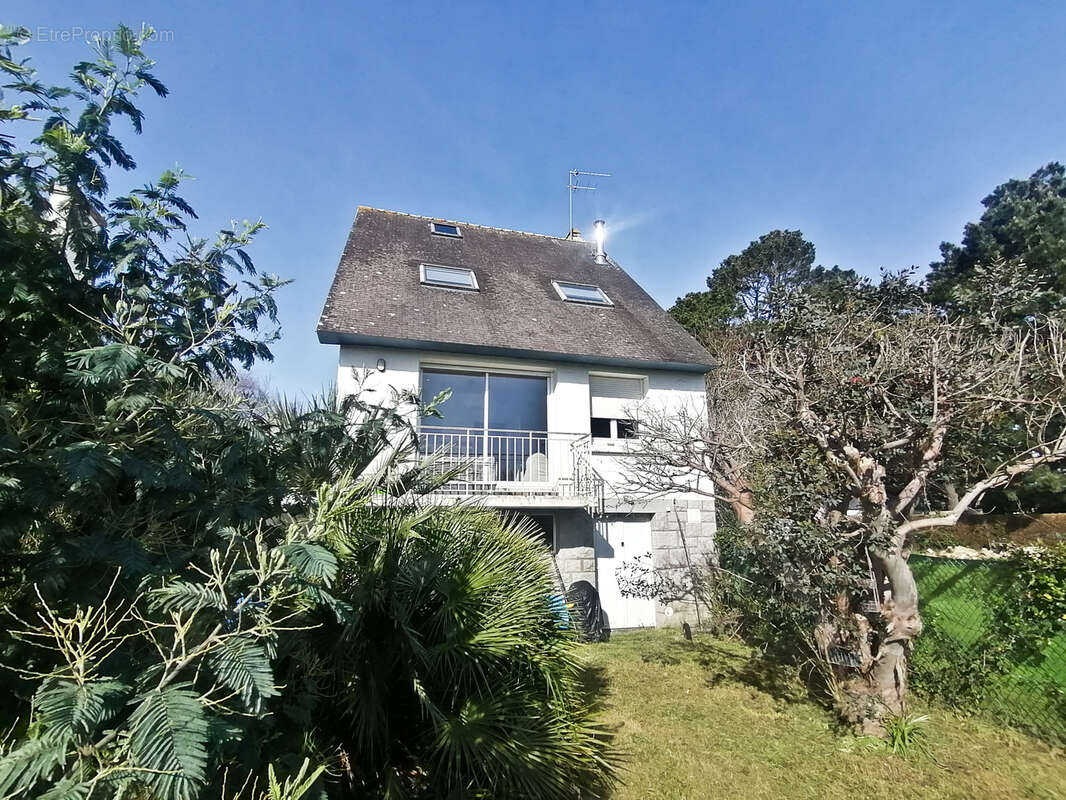 Maison à LOCMARIAQUER