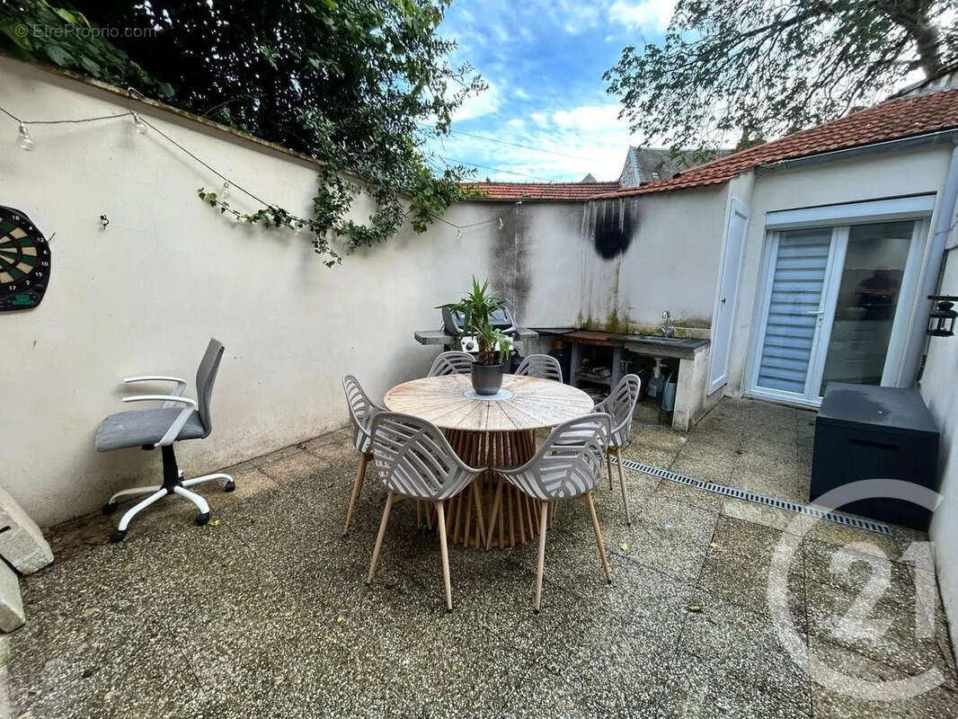 Maison à ACY-EN-MULTIEN