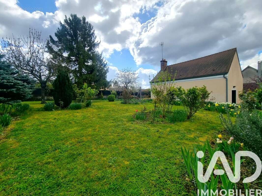 Photo 2 - Maison à CERNY