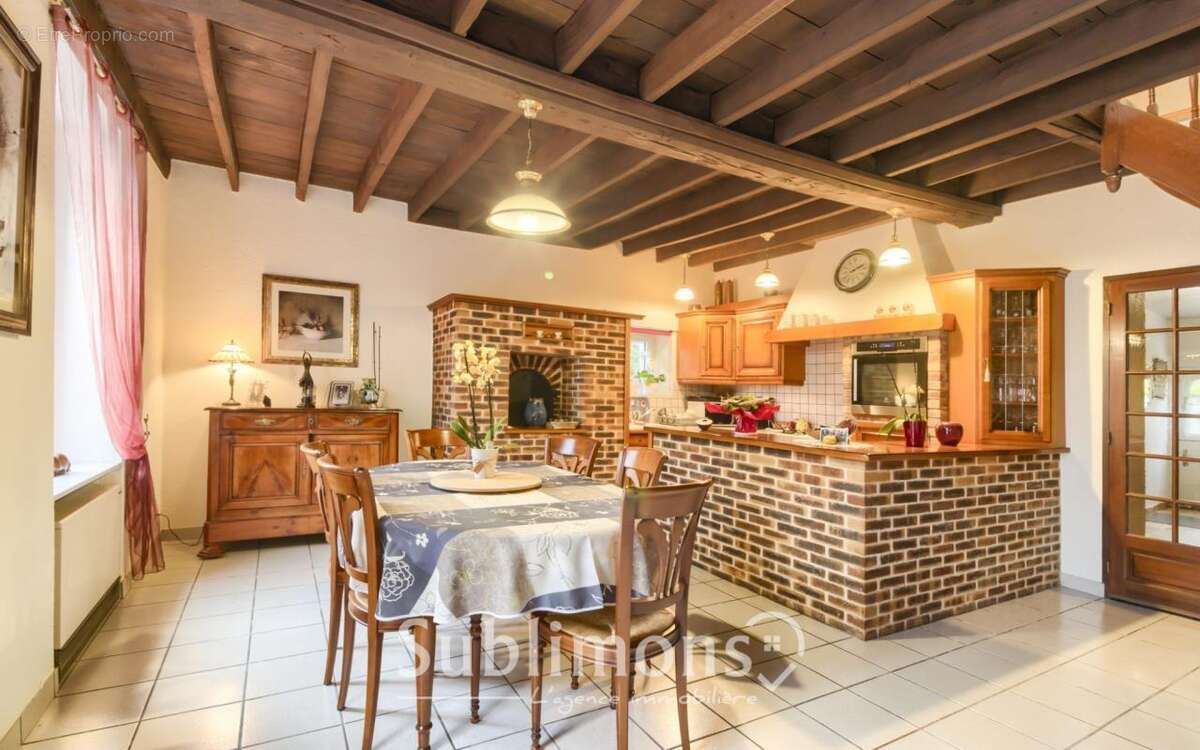 Maison à LA GACILLY