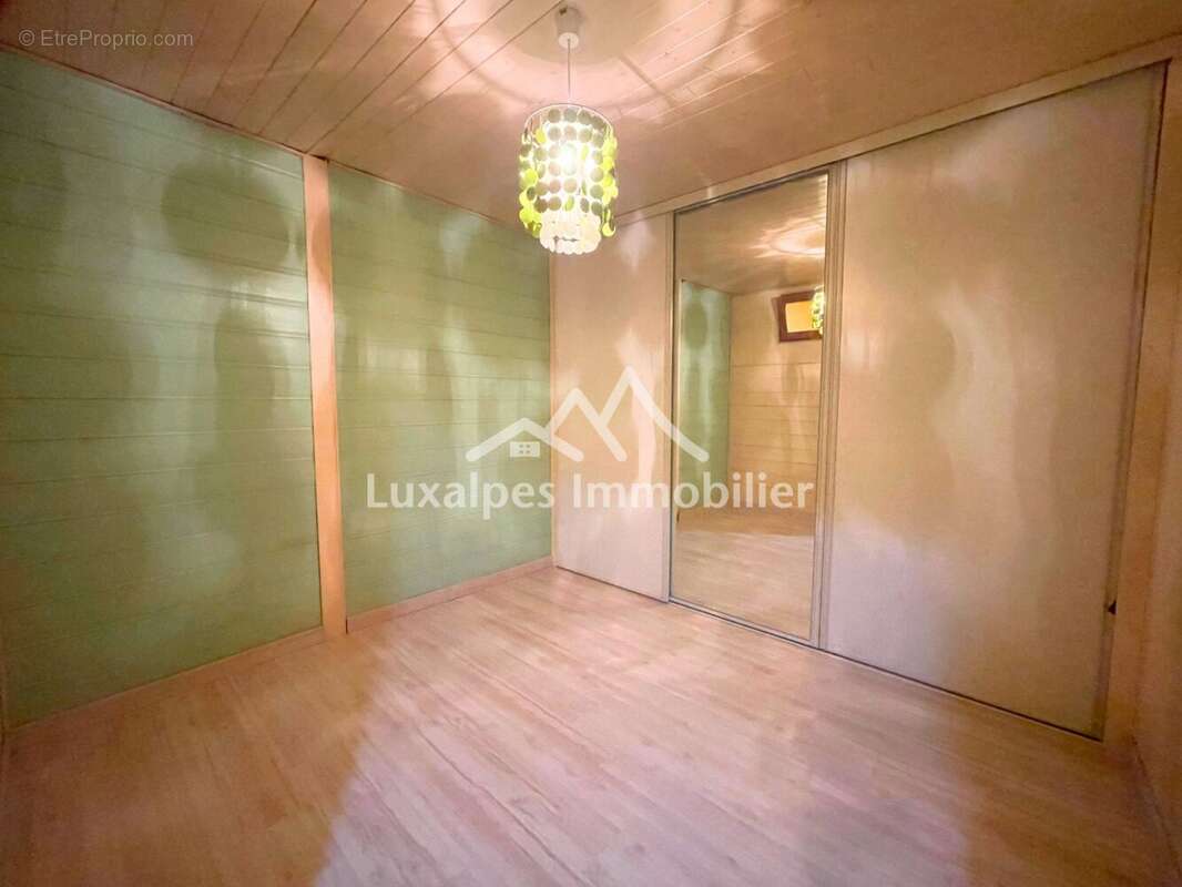 Appartement 54 m² à Thones  - photo 5