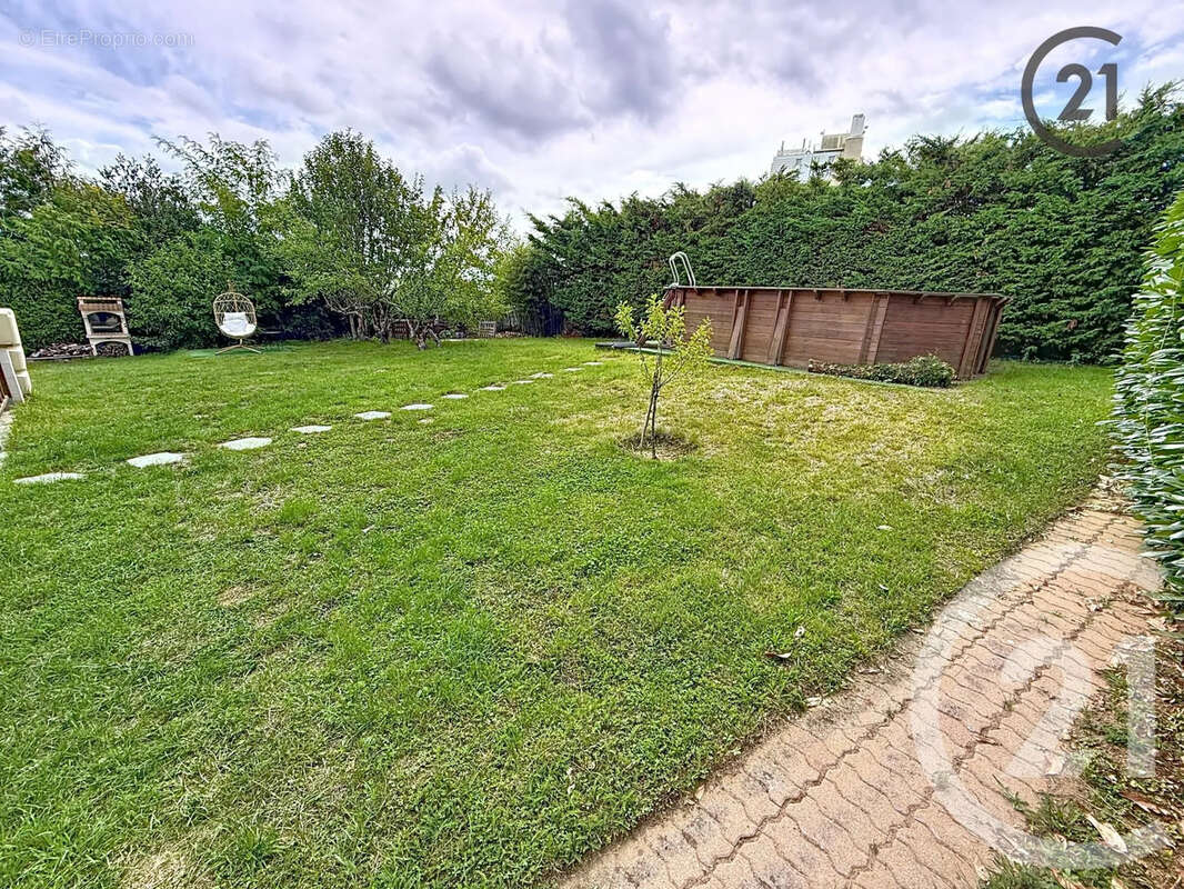 Maison à SAINT-GEORGES-SUR-BAULCHE