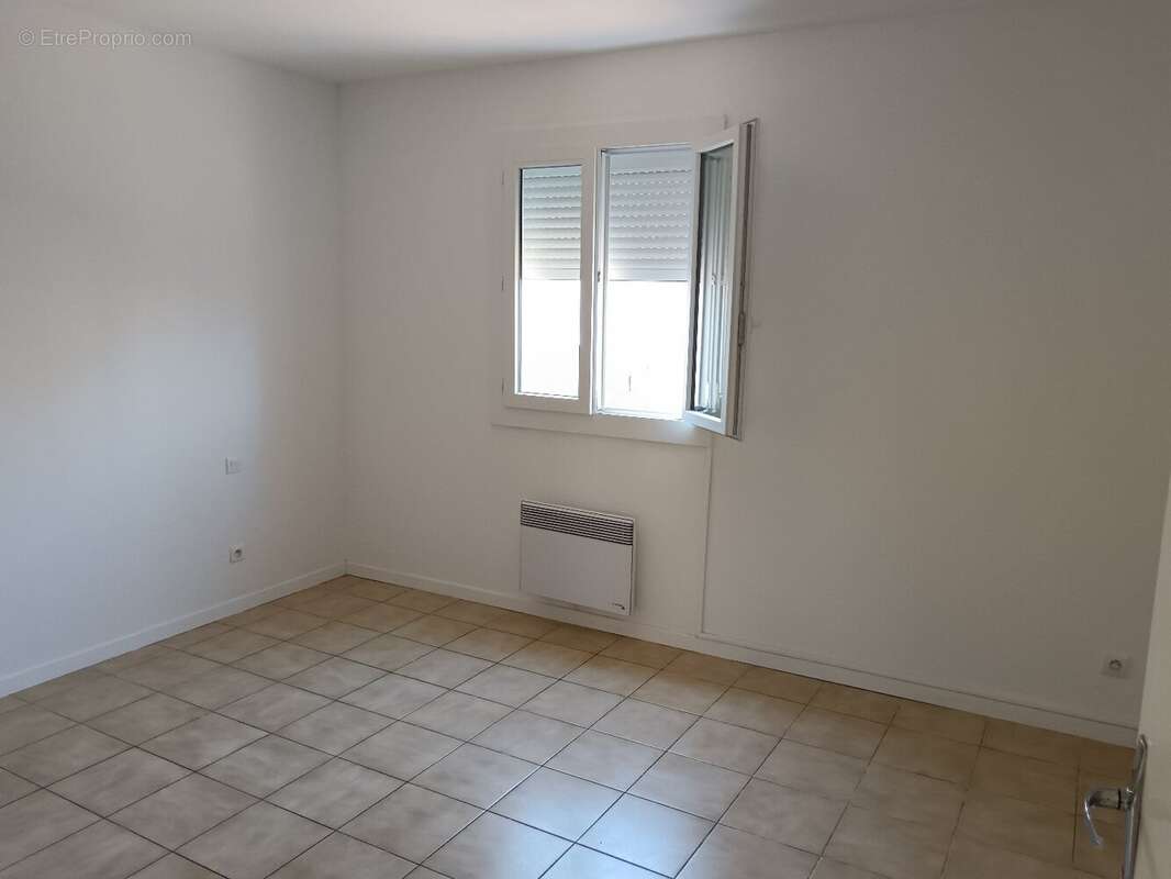Montady  Villa de plain-pied 4 chambres avec jardin piscinable - photo 7