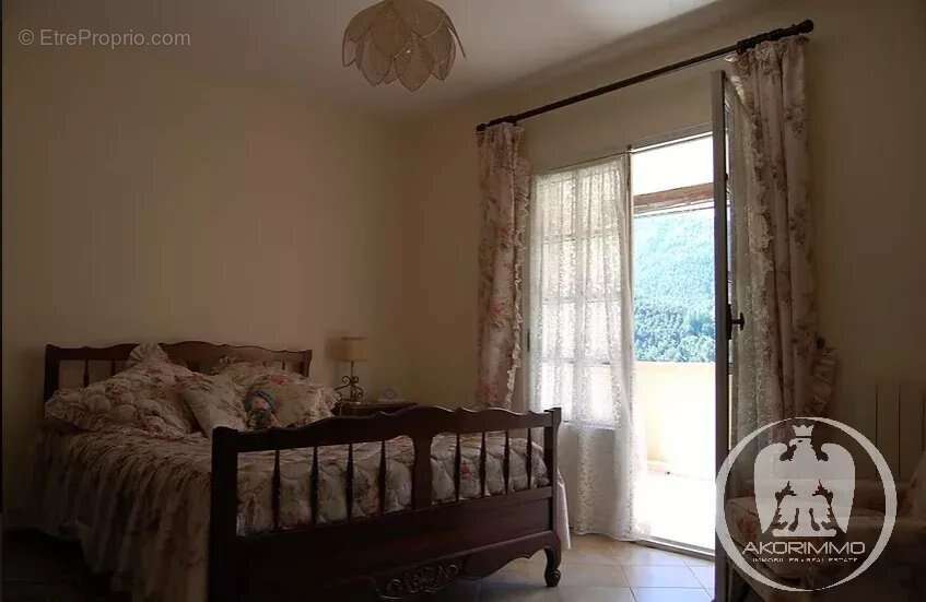Maison familiale 4 chambres à La Brigue avec vue montagne - photo 13