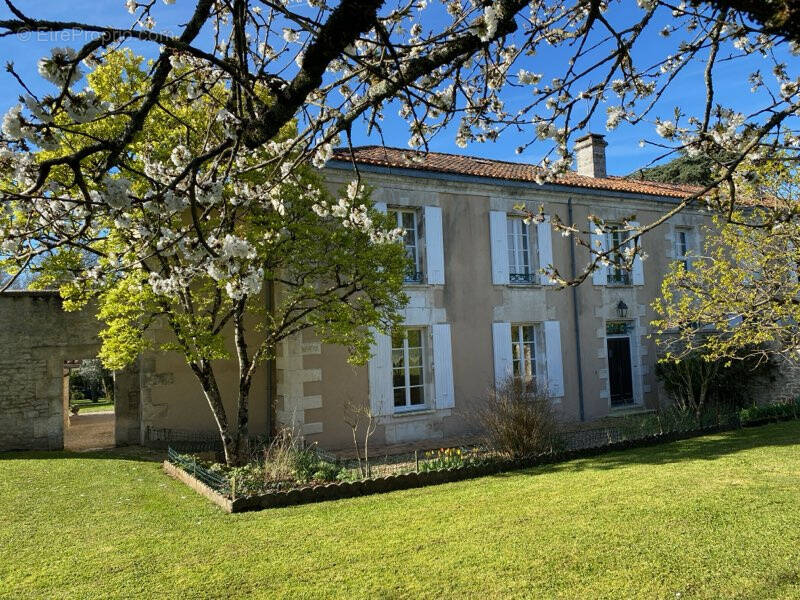 Maison à ANAIS