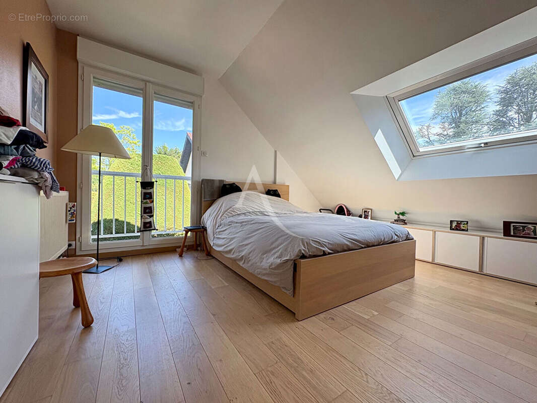 Maison Bures Sur Yvette 162.20 m2 - photo 12