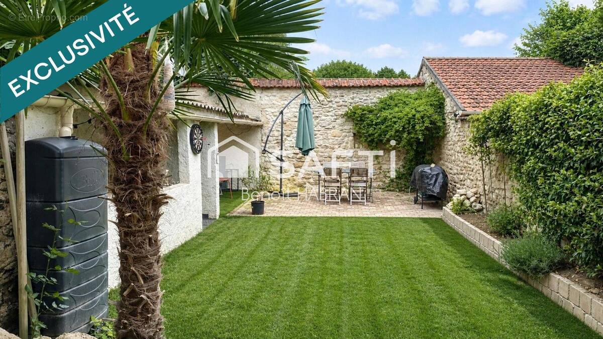 Photo 1 - Maison à MAULE