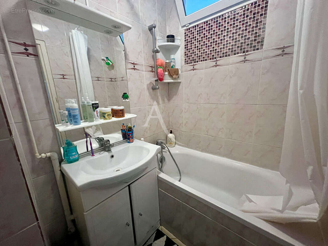 Appartement à LIVRY-GARGAN