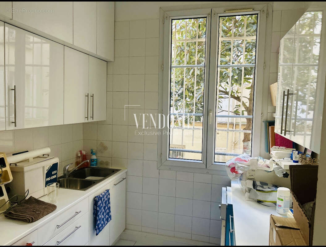 Appartement à PARIS-11E