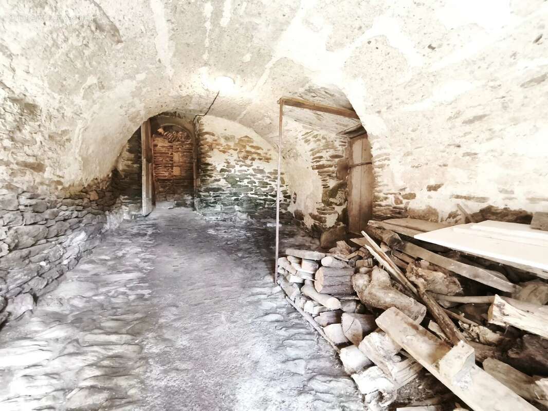 Maison à PONT-DE-SALARS