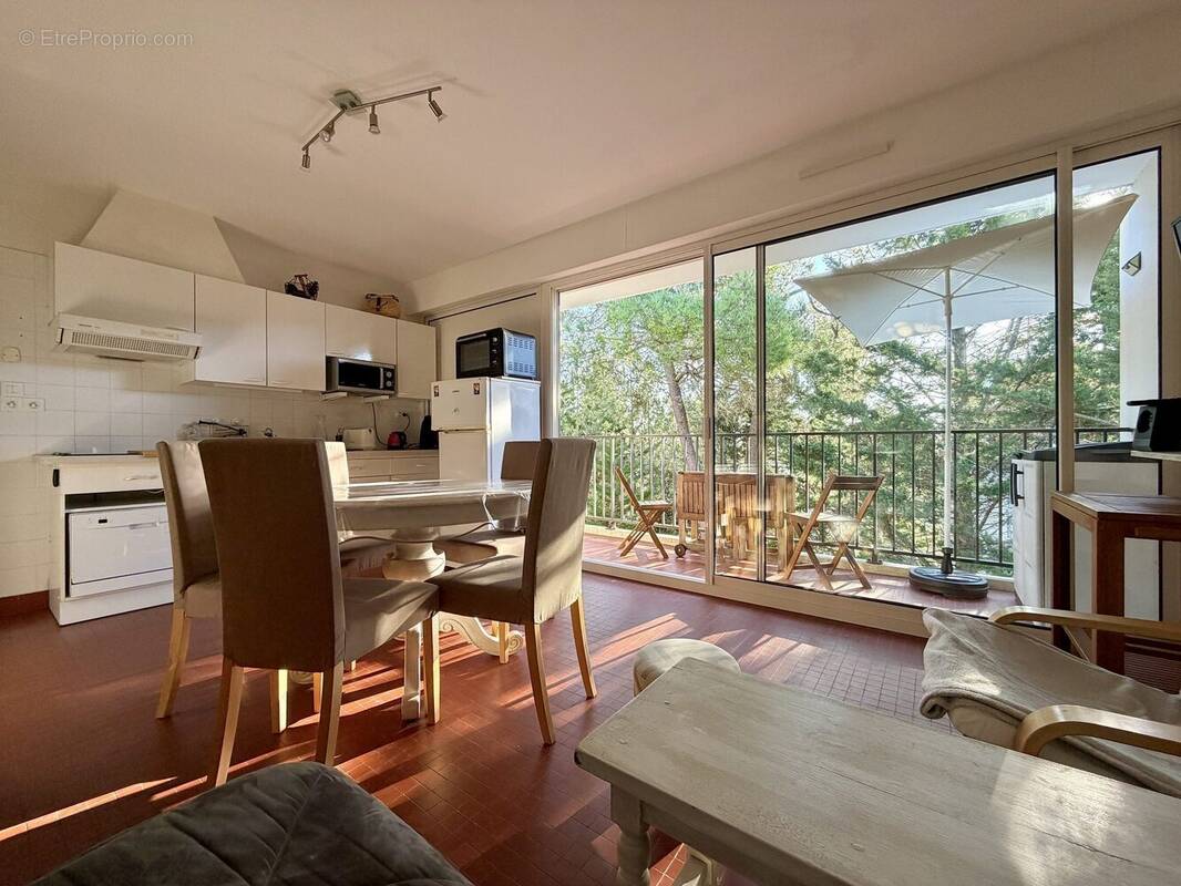 Pièce de vie - Appartement à SAINT-JEAN-DE-MONTS