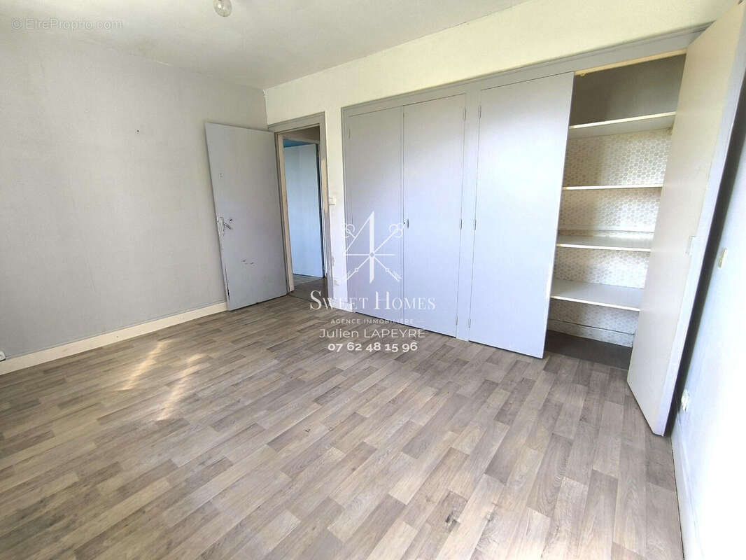 Maison à ROULLET-SAINT-ESTEPHE