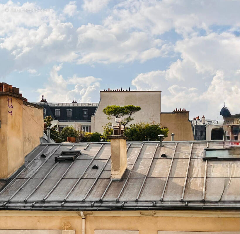 Photo 1 - Appartement à PARIS-11E