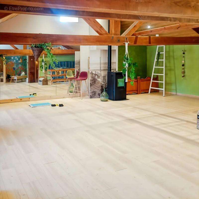 Maison à SAINT-CHRISTOPHE-D'ALLIER