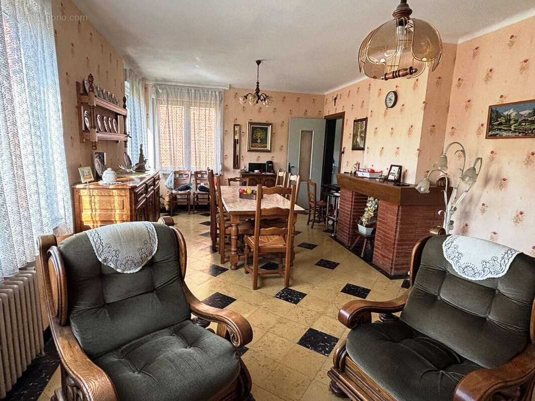 Maison à BOUSSOIS