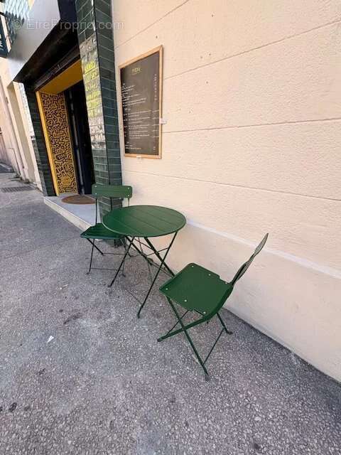 Commerce à MARSEILLE-4E