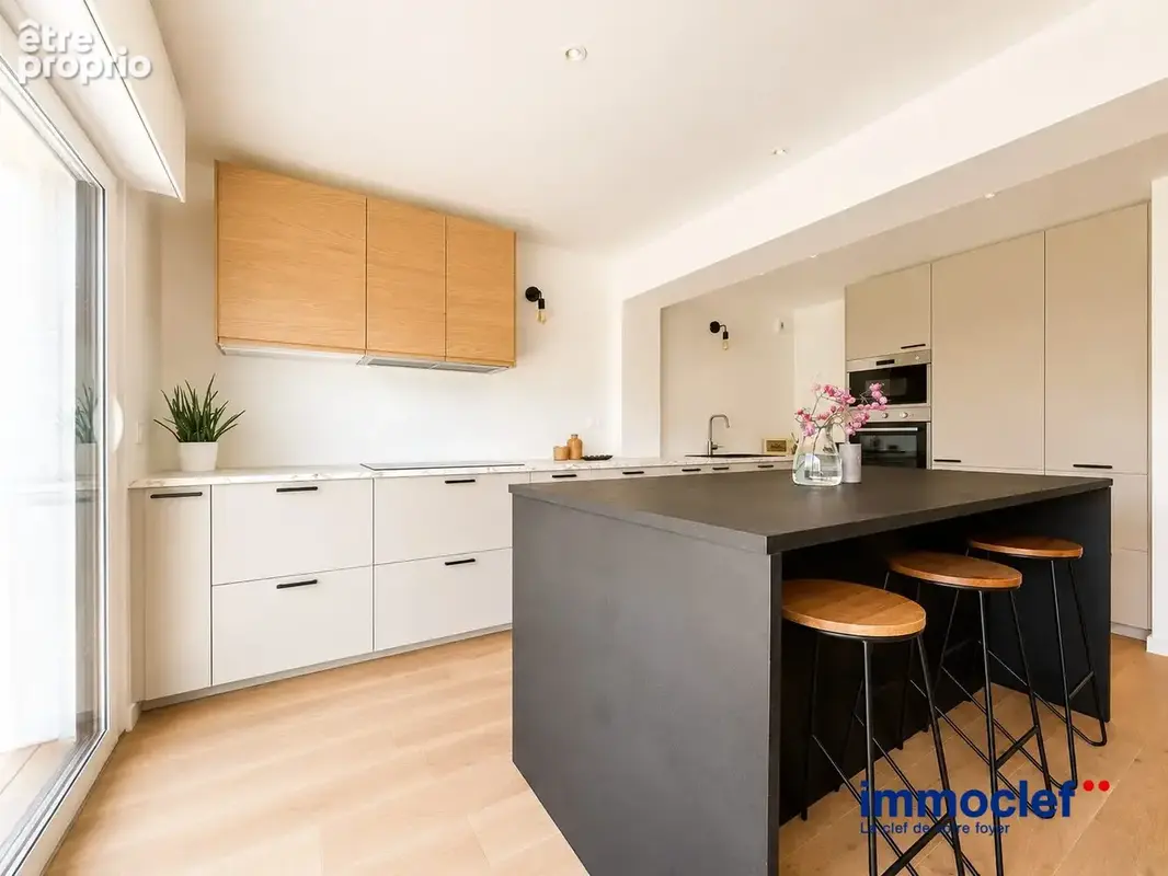 Maison 125 m² à Saint-Andre-Lez-Lille  - photo 2