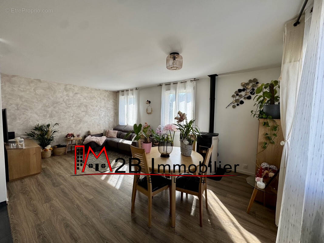 Maison à LAGNY-SUR-MARNE