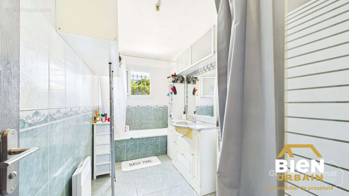 Maison à SAINT-GILLES