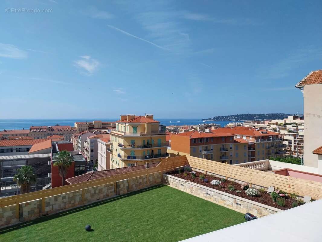 Appartement à MENTON