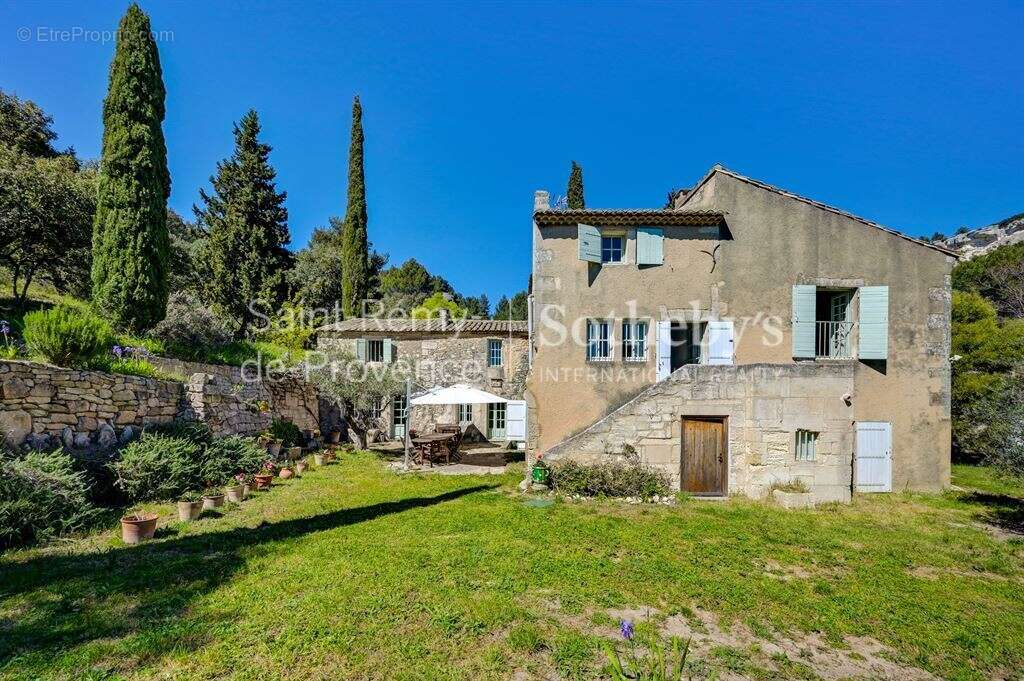 Exclusivité Propriéte de charme située aux Baux de Provence - photo 10