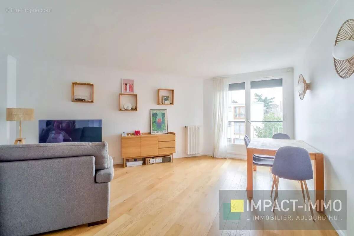 Appartement à ASNIERES-SUR-SEINE