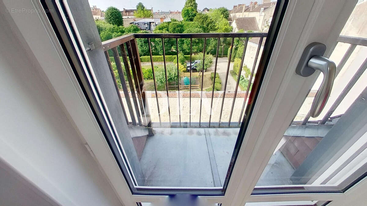 Appartement à FONTAINEBLEAU