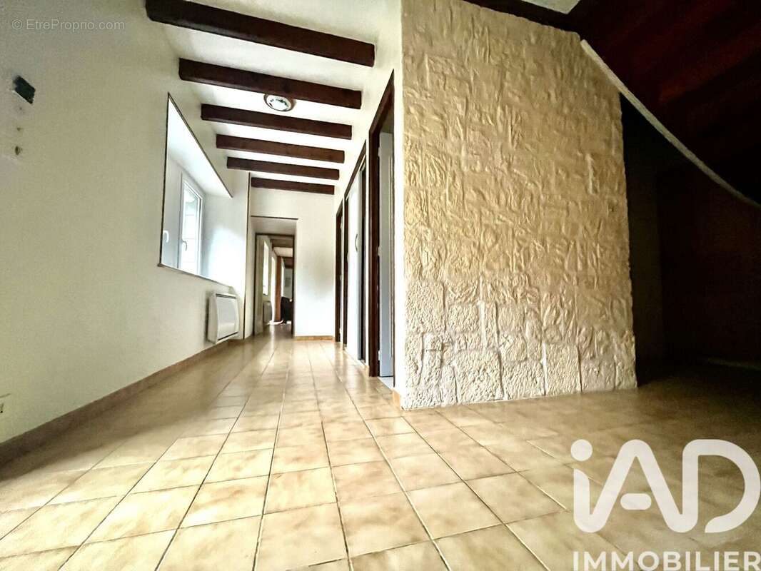 Maison 160 m² à Tressignaux  - photo 9