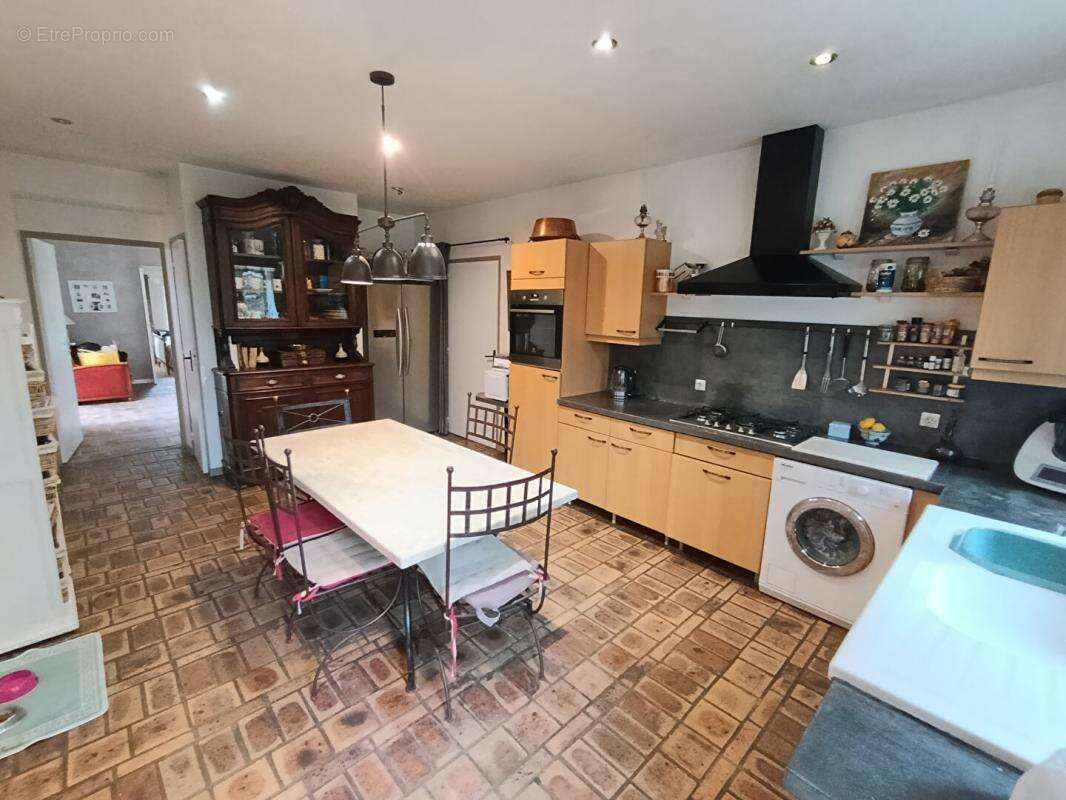 Maison à DAMMARIE-LES-LYS