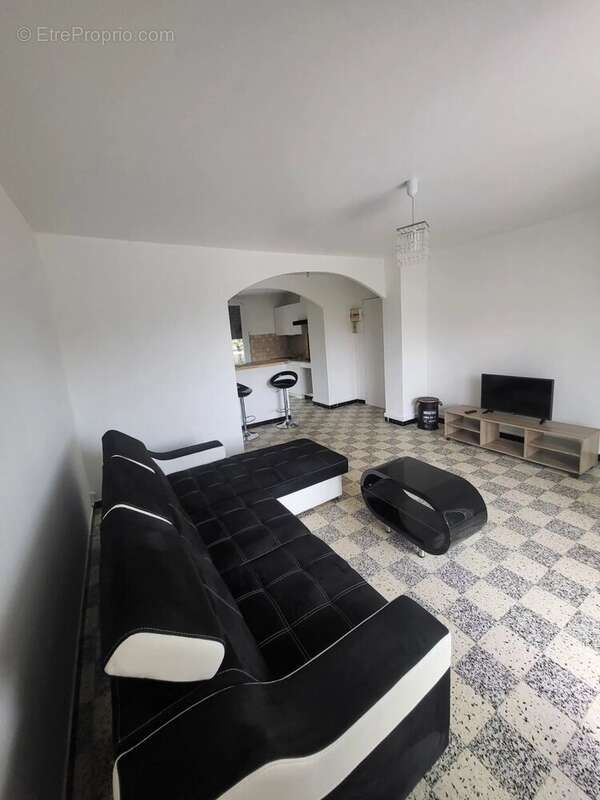 Appartement à PORT-DE-BOUC
